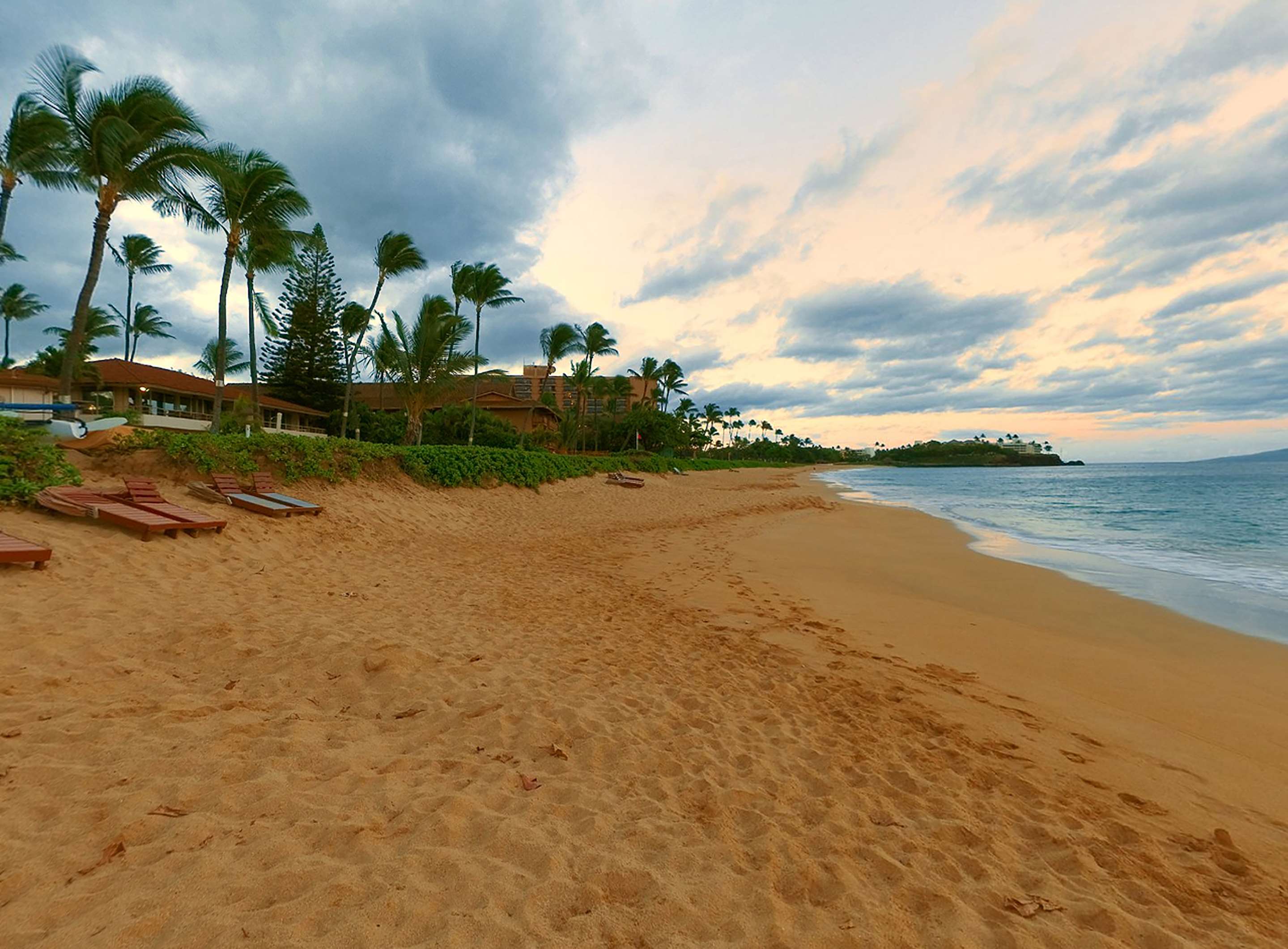 Aston Maui Kaanapali Villas - Exterior Beach | AEI at Maui Kaanapali Villas Resort