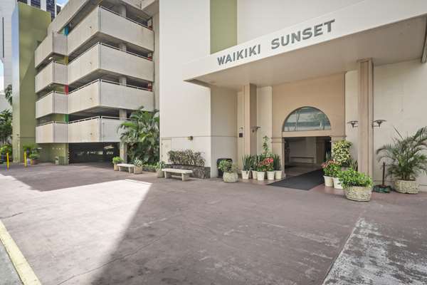 Exterior view - Aston Waikiki Sunset Hotel Honolulu