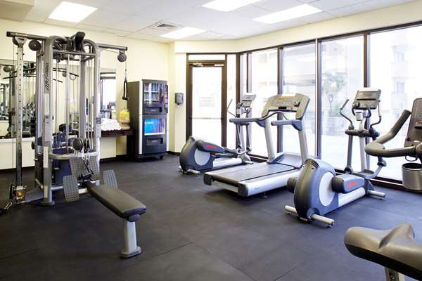 Fitness/ Exercise Room - Aqua Skyline at Island Colony Hotel Waikiki Honolulu