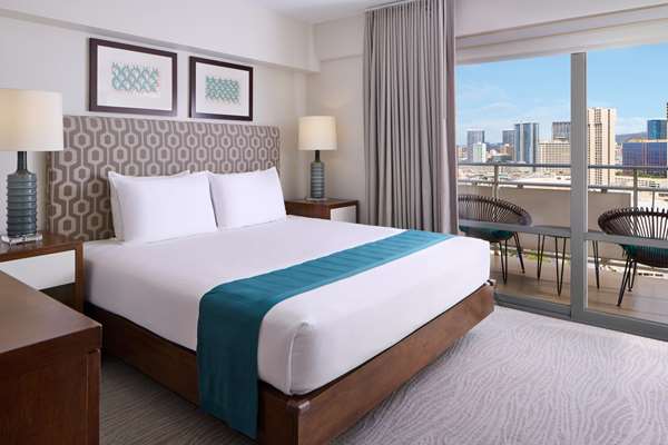 Suite - Ilikai Hotel & Luxury Suites Waikiki Honolulu