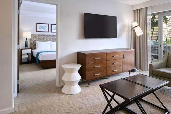 Suite - Ilikai Hotel & Luxury Suites Waikiki Honolulu