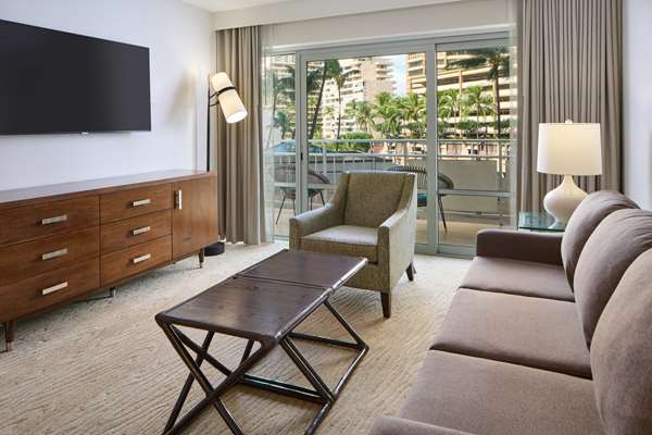 Suite - Ilikai Hotel & Luxury Suites Waikiki Honolulu