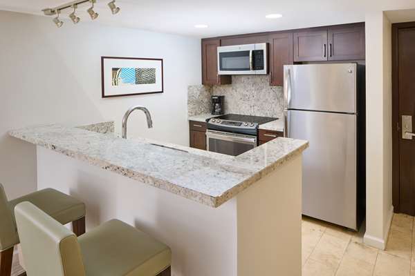 Suite - Ilikai Hotel & Luxury Suites Waikiki Honolulu