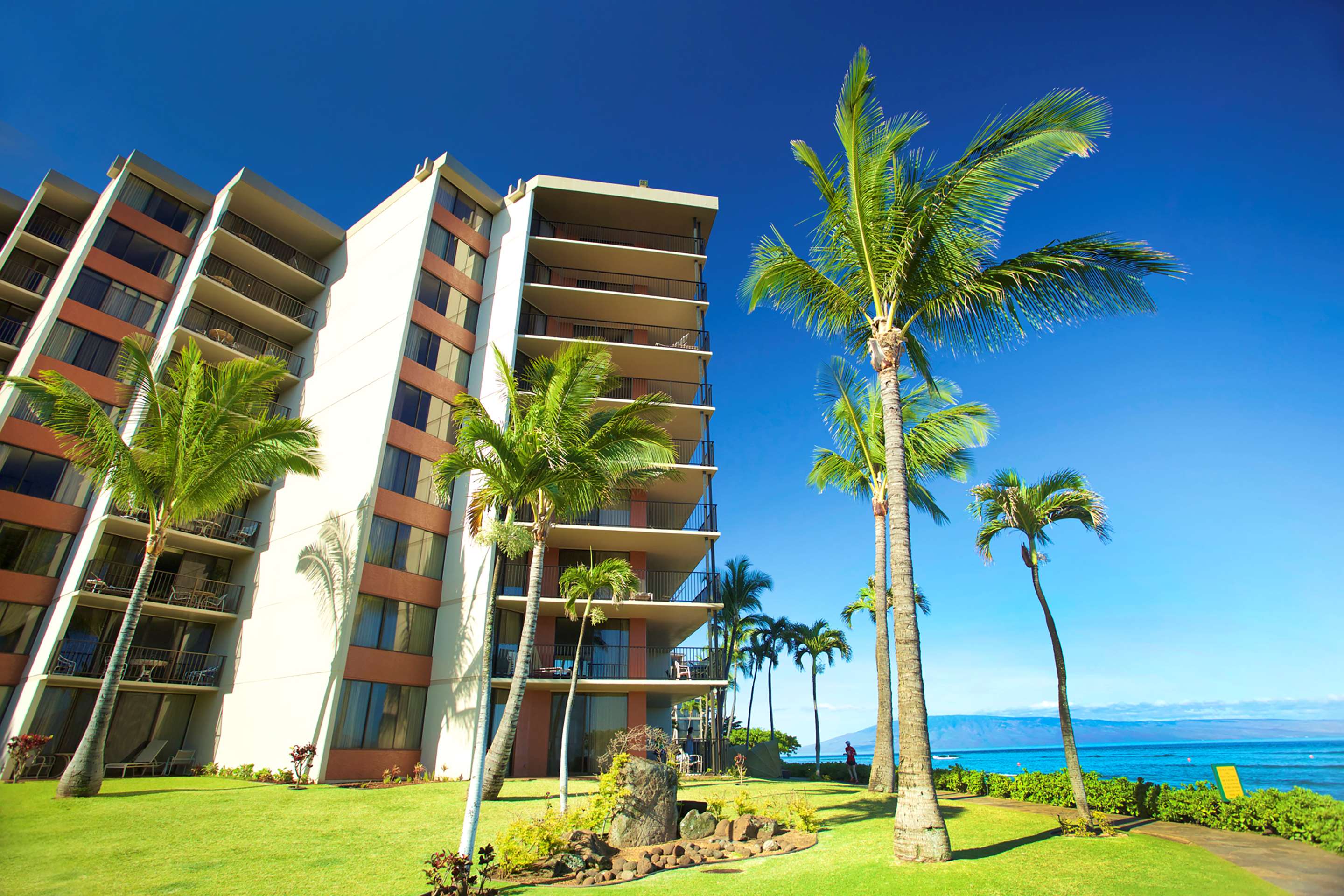 Aston Kaanapali Shores - Building Close up | AEI at Kaanapali Shores