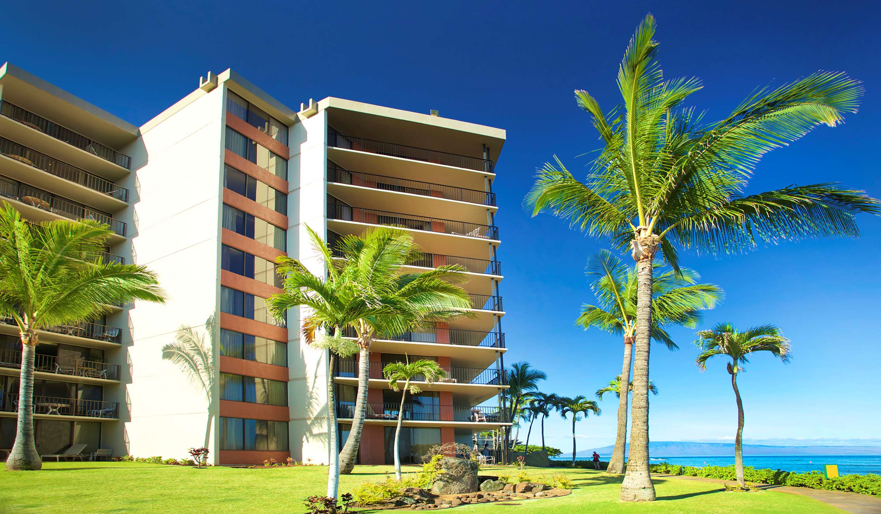 Aston Kaanapali Shores - Building Close up | AEI at Kaanapali Shores