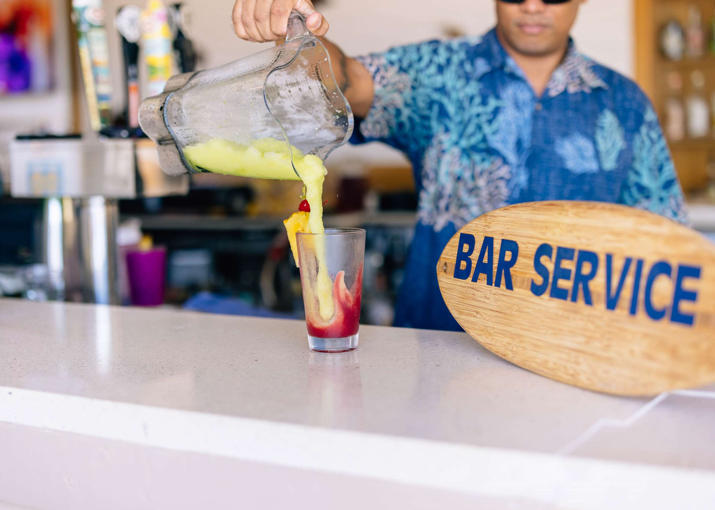 Aston Kaanapali Shores - Beach Club Bar Service | AEI at Kaanapali Shores