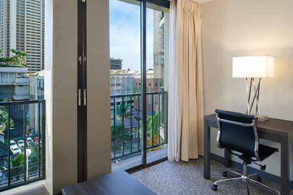  - Aqua Palms Waikiki Hotel Honolulu