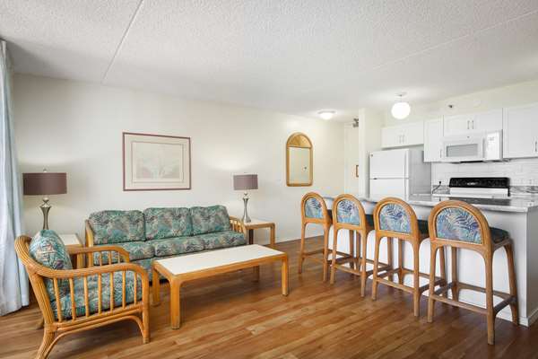  - Aston at Waikiki Banyan Hotel Honolulu