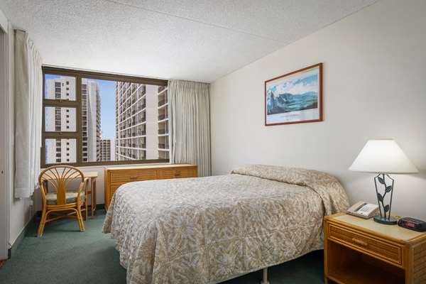  - Aston at Waikiki Banyan Hotel Honolulu