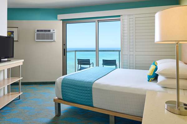  - Aston Waikiki Circle Hotel Honolulu