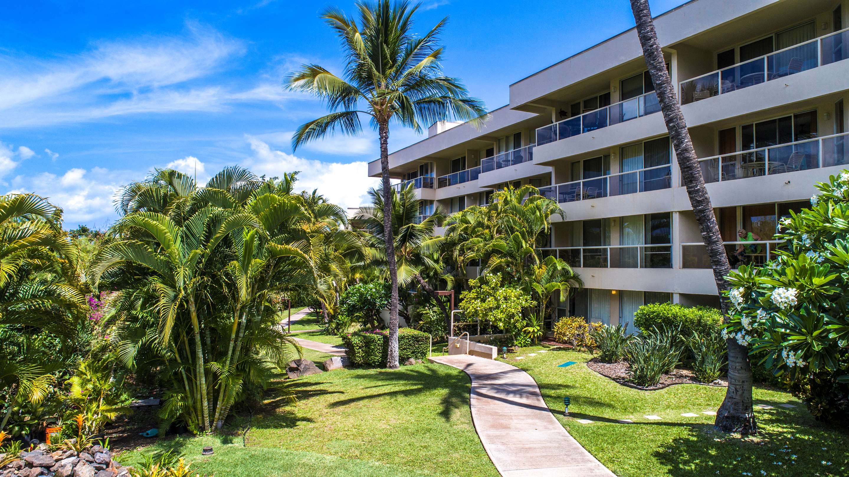 Aston at the Maui Banyan - Grounds | Aston at the Maui Banyan