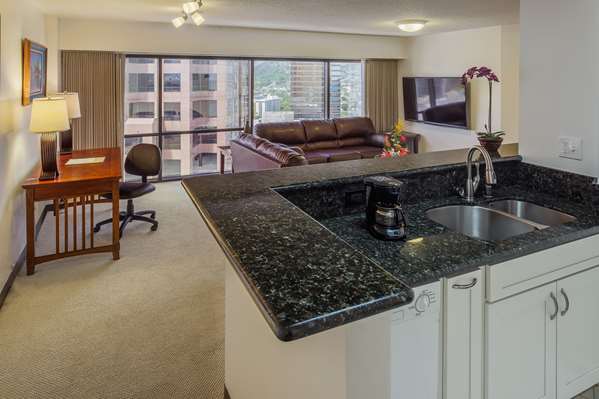  - Aston at the Executive Centre Hotel Honolulu