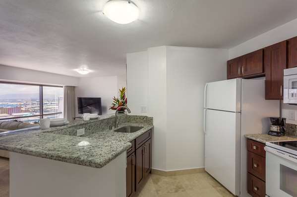  - Aston at the Executive Centre Hotel Honolulu