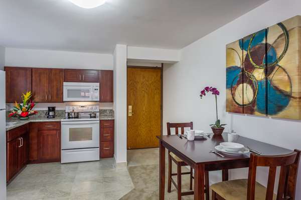  - Aston at the Executive Centre Hotel Honolulu