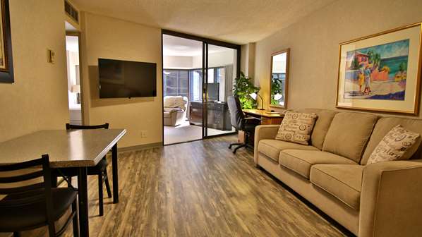  - Aston at the Executive Centre Hotel Honolulu