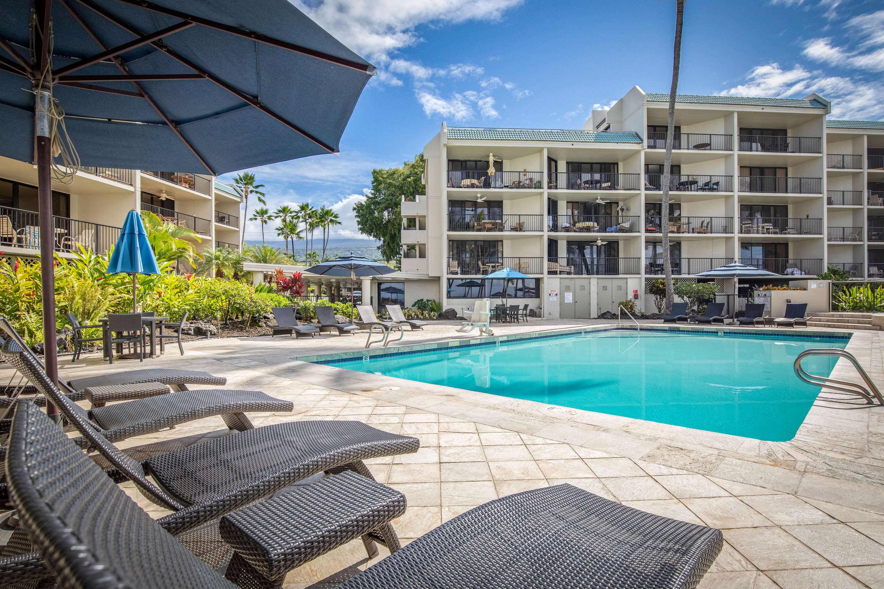 Aston Kona By The Sea - Pool Mountain View | Aston Kona by the Sea