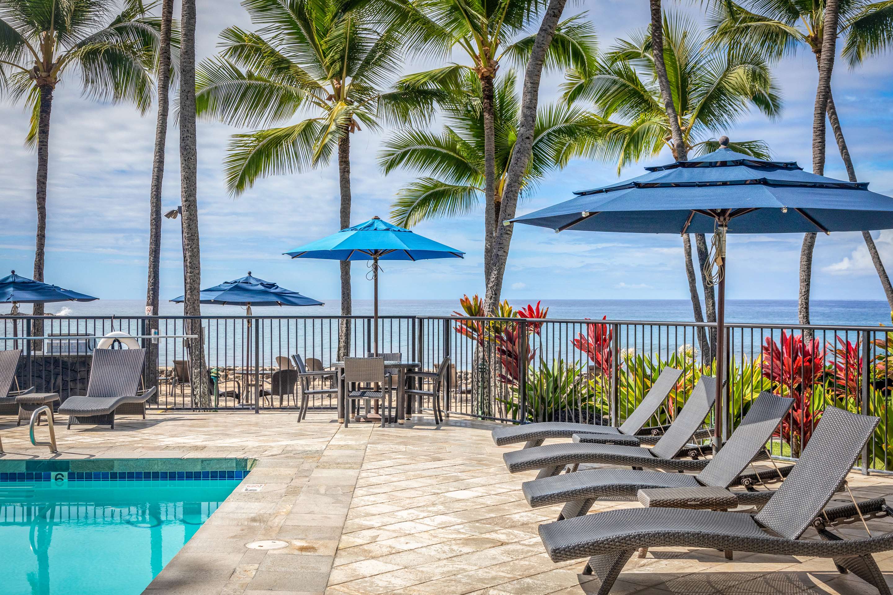 Aston Kona By The Sea - Pool Ocean View | Aston Kona by the Sea