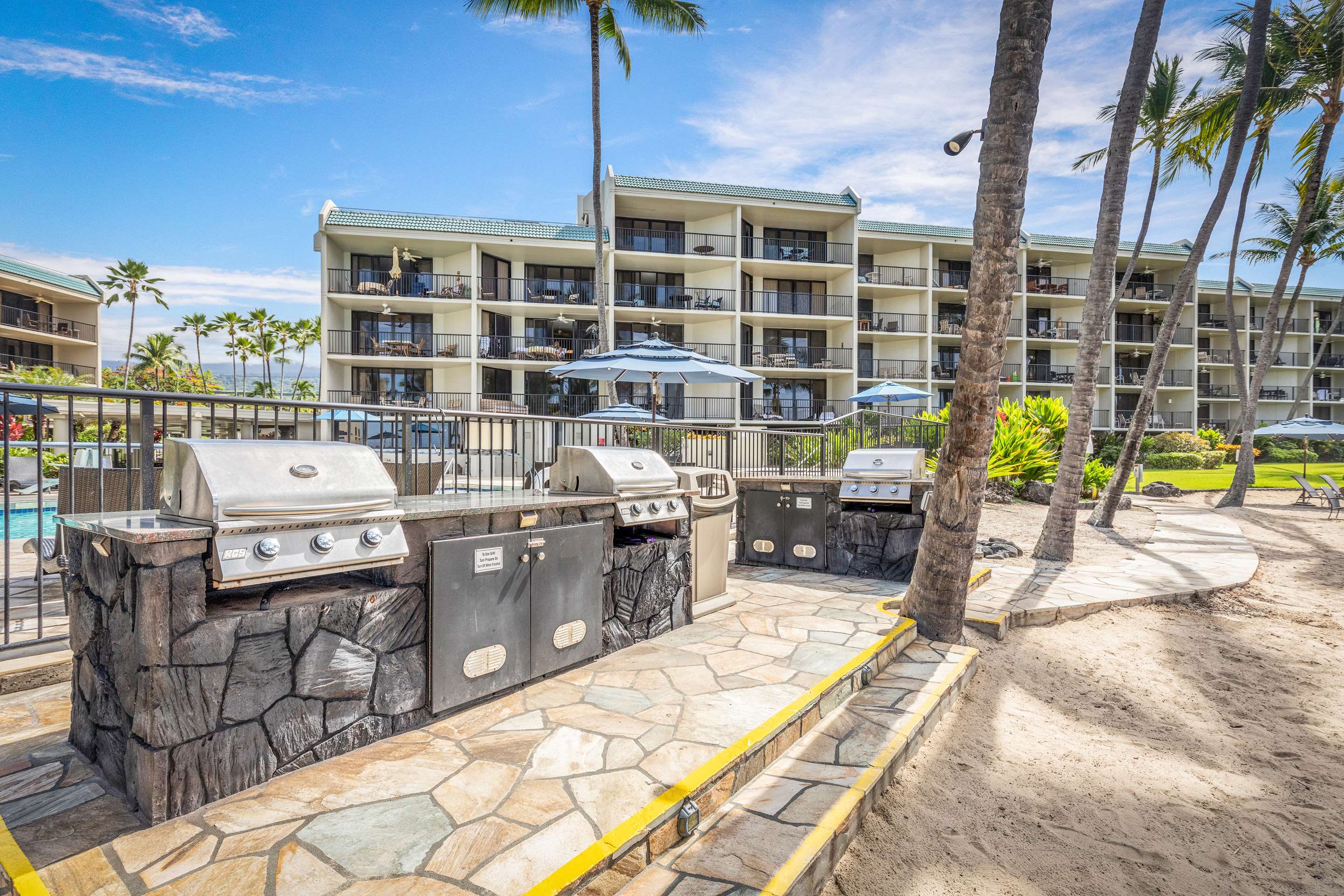 Aston Kona By The Sea - BBQ Station | Aston Kona by the Sea
