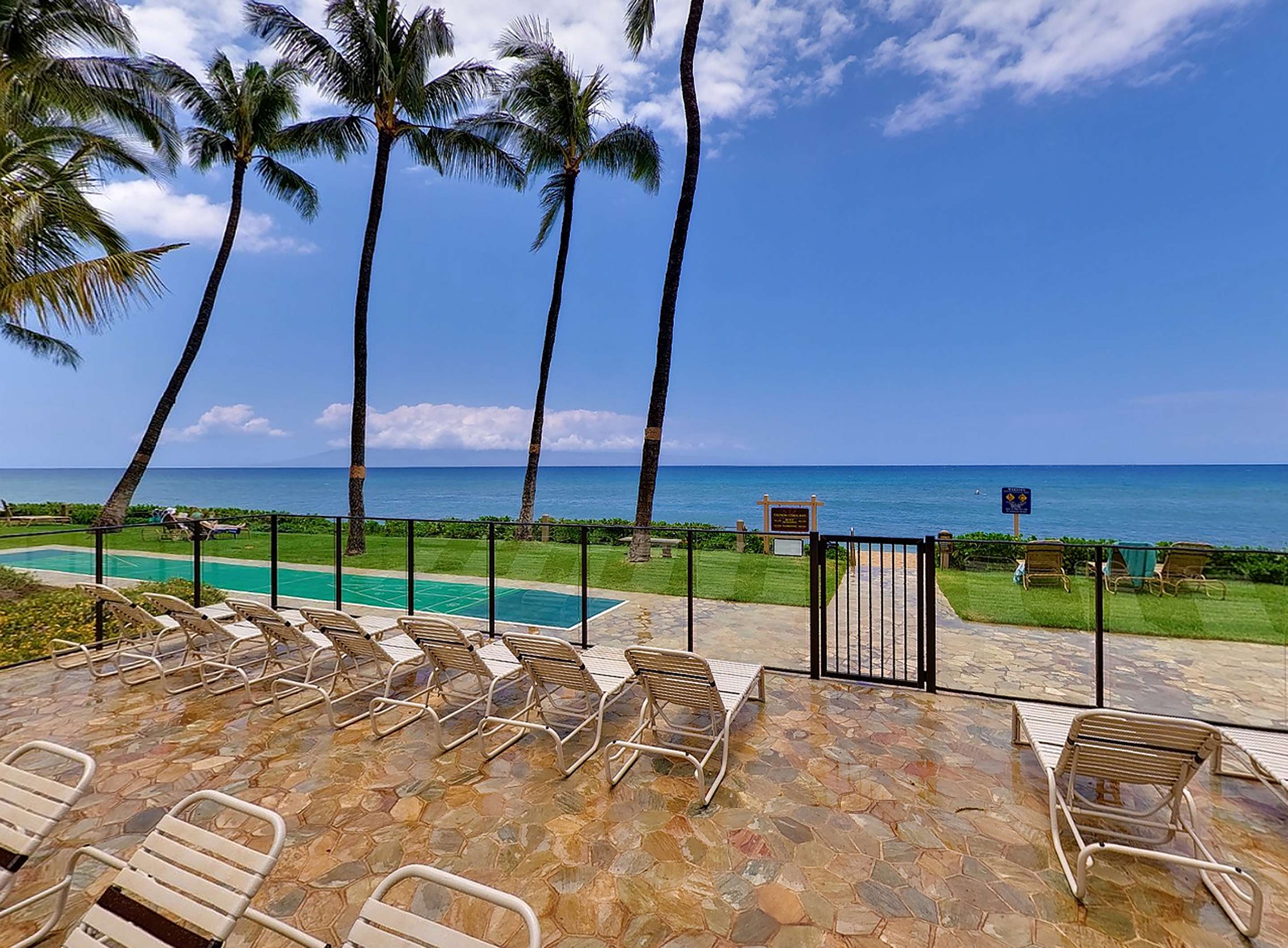 Aston Mahana at Kaanapali - Pool Deck