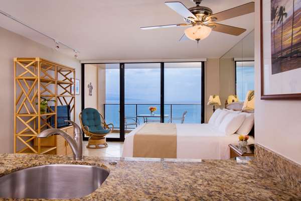 Suite - Aston Mahana at Kaanapali Hotel