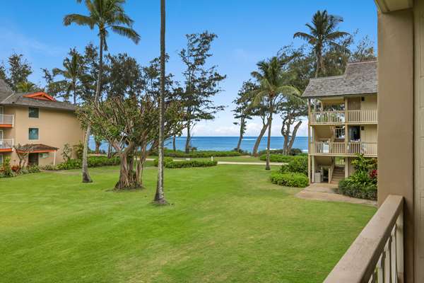  - Aston Islander on the Beach Hotel Kapaa