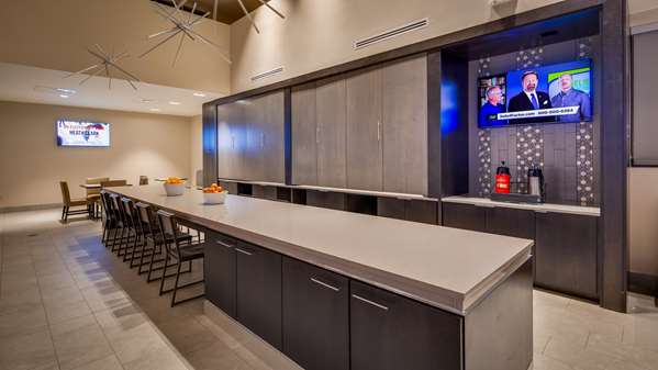 Amenities - Best Western Plus Executive Residency Rigby's Water World Hotel Warner Robins