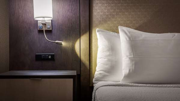  - Best Western Plus Executive Residency Rigby's Water World Hotel Warner Robins