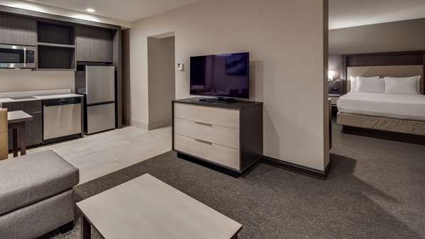 Suite - Best Western Plus Executive Residency Rigby's Water World Hotel Warner Robins