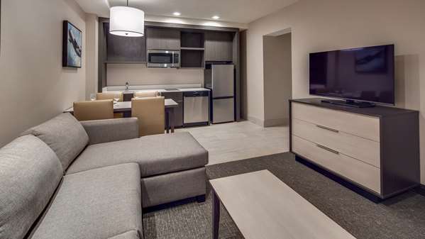 Suite - Best Western Plus Executive Residency Rigby's Water World Hotel Warner Robins