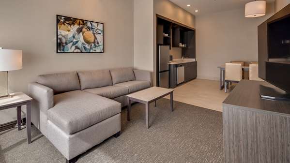 Suite - Best Western Plus Executive Residency Rigby's Water World Hotel Warner Robins