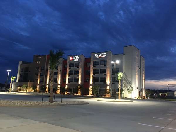 Exterior view - Best Western Plus Executive Residency Rigby's Water World Hotel Warner Robins