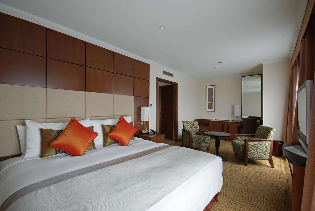 HOTEL METROPOLITAN TOKYO IKEBU-guestroom-Guest Room,On-Site.jpg