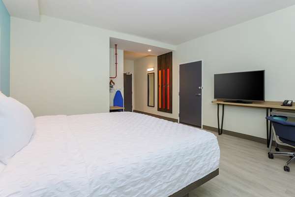  - Tru by Hilton West Amarillo - I-40, Exit 64