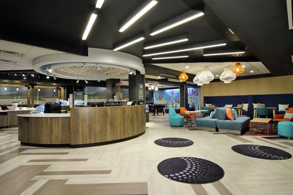  - Tru by Hilton Hotel Bryan