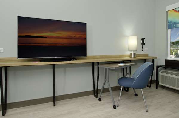  - Tru by Hilton Hotel Bryan