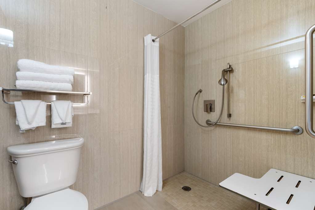 Best Western Plus Sparks-Reno Hotel - Tap to explore photos