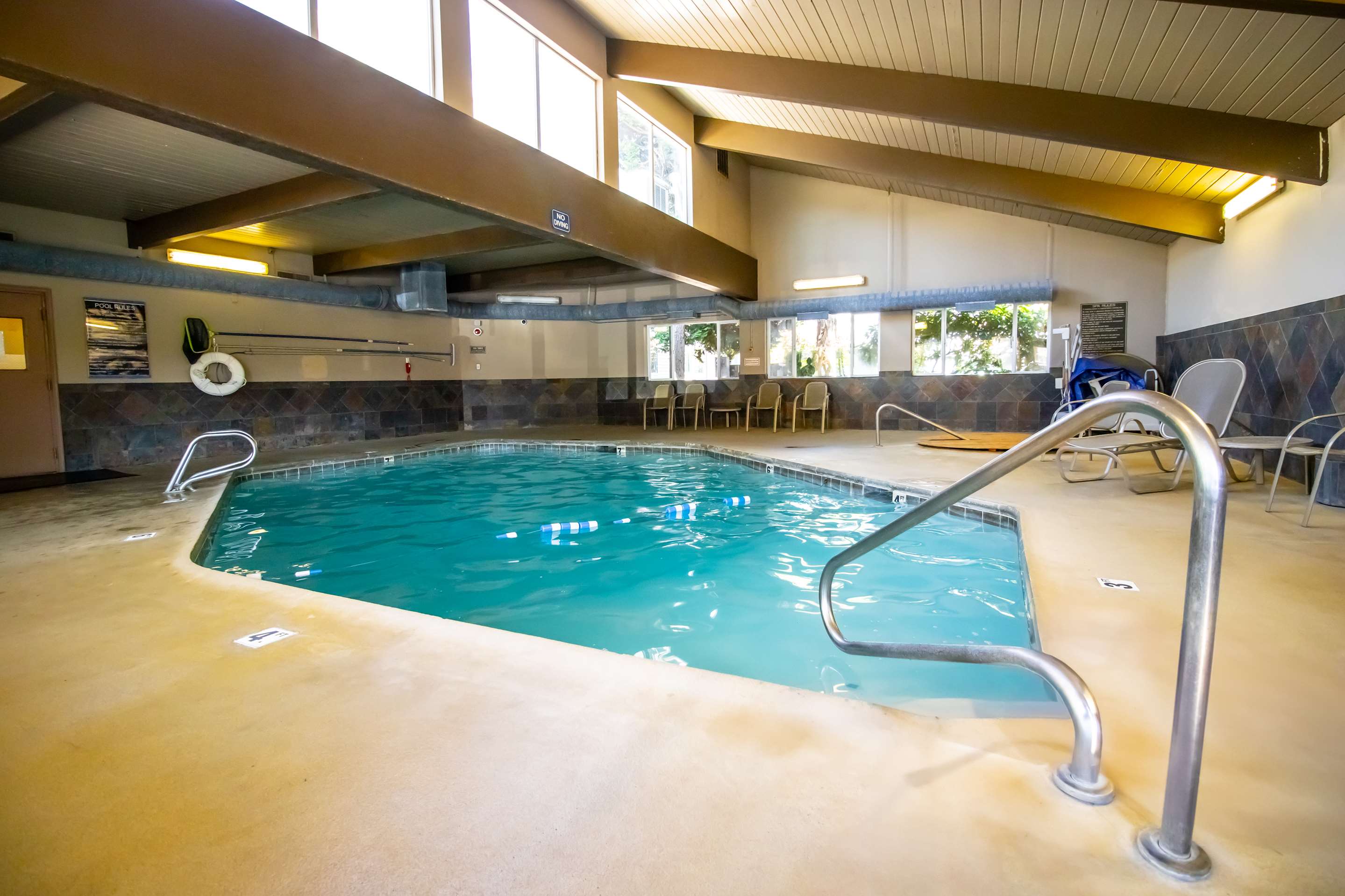 RLIS Vancouver Indoor Pool