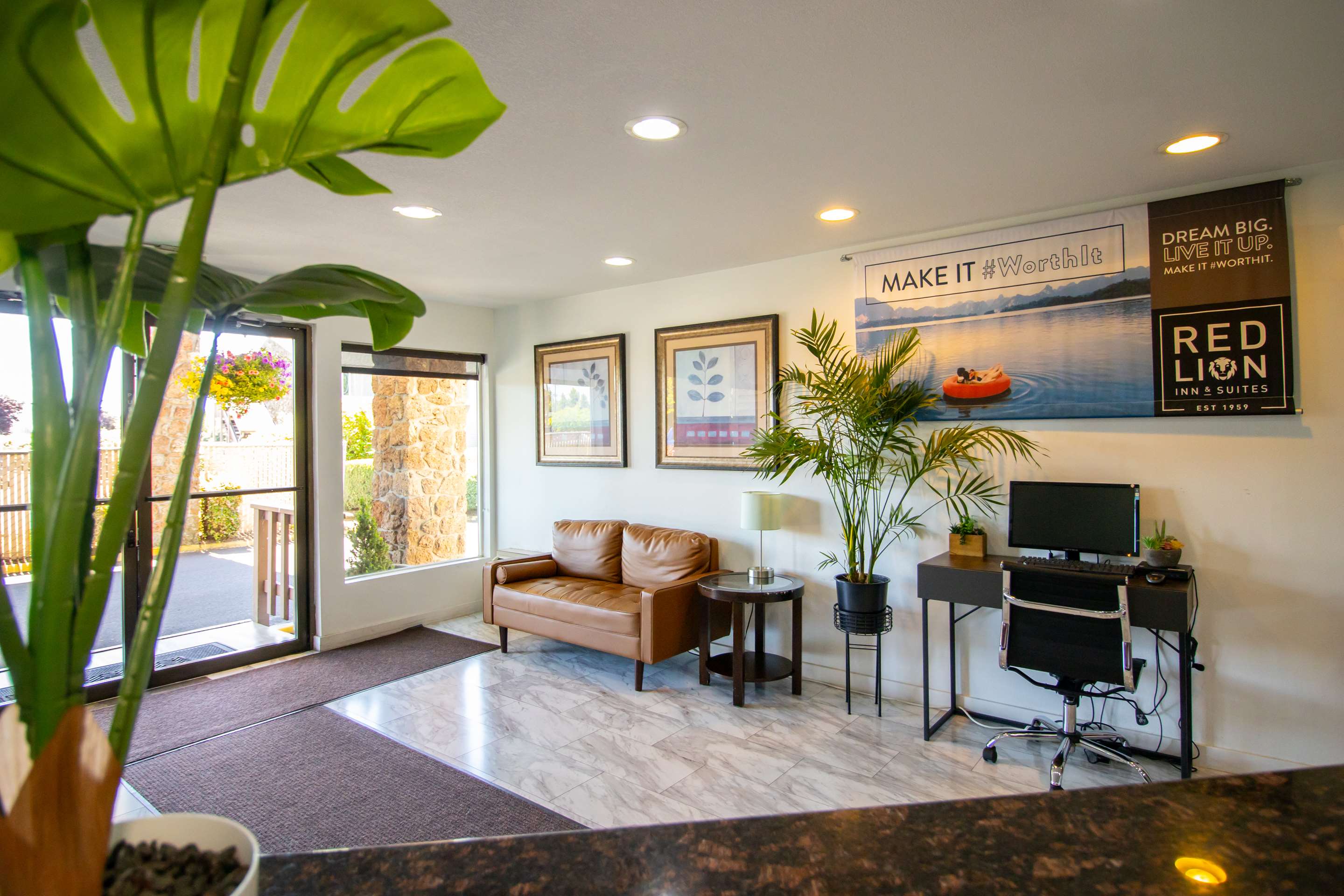 RLIS Vancouver Lobby