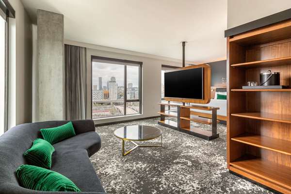 Suite - Cambria Hotel Downtown-South Boston