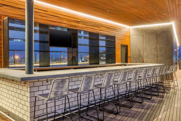 Restaurant - Cambria Hotel Downtown-South Boston