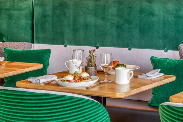 Restaurant - Cambria Hotel Downtown-South Boston