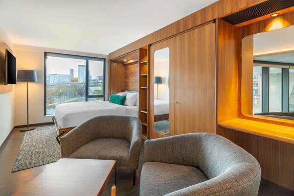 Suite - Cambria Hotel Downtown-South Boston