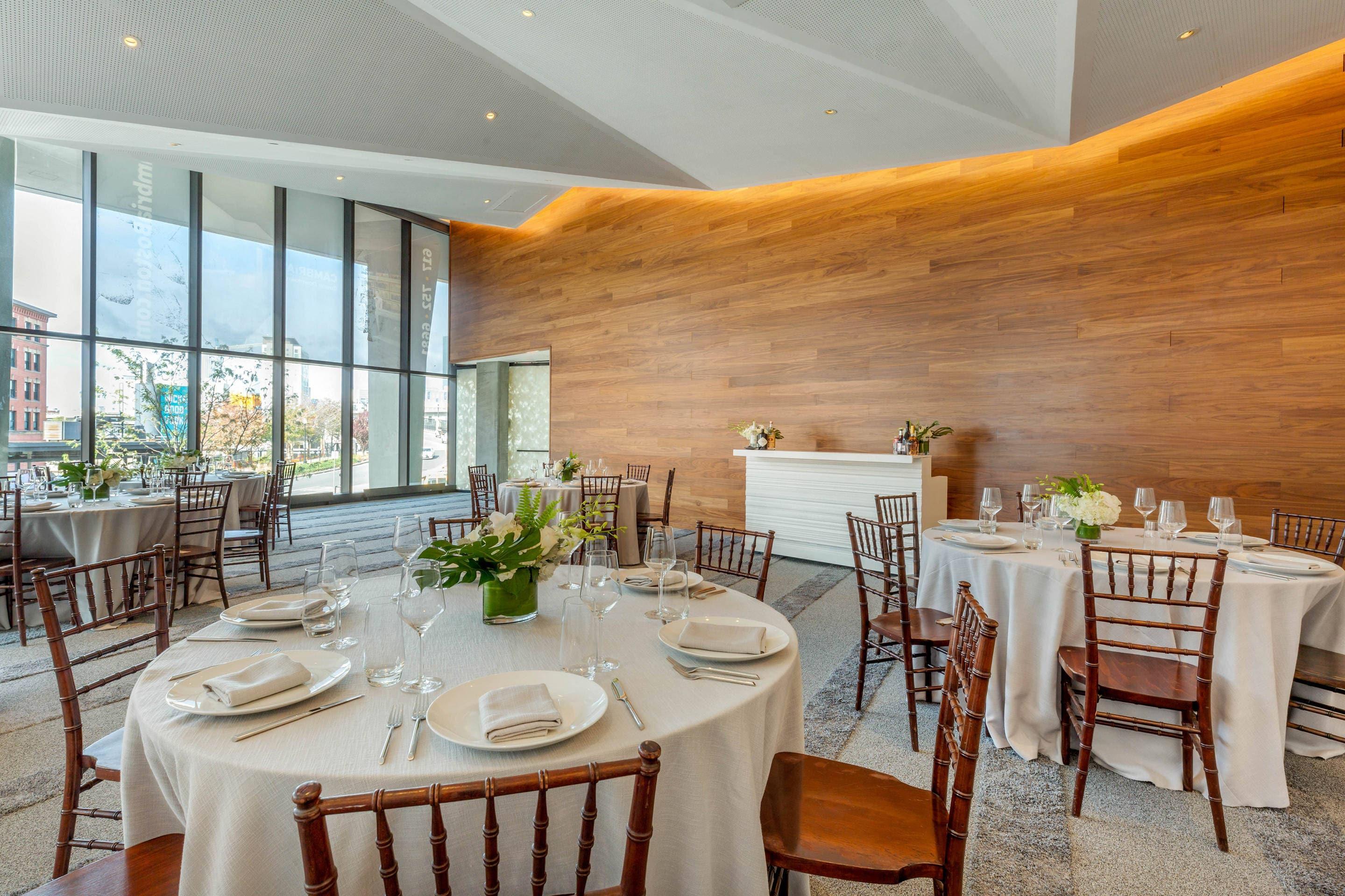 Large space for receptions, parties, anniversaries, and business meetings