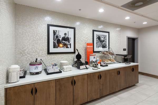 Amenities - Hampton Inn & Suites East Dallas - I-30, Exit 52