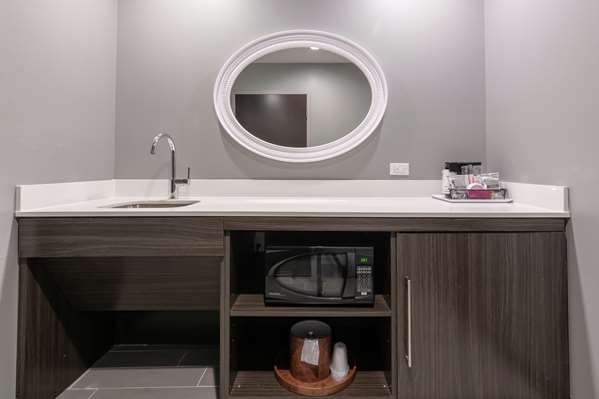  - Hampton Inn & Suites East Dallas - I-30, Exit 52