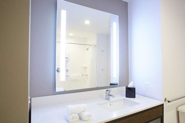  - Hilton Garden Inn Elizabethtown - I-65, Exit 94