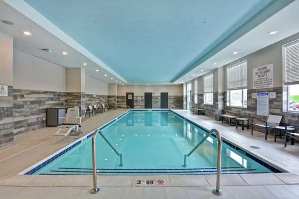 Pool - Embassy Suites Plainfield - I-70, Exit 66