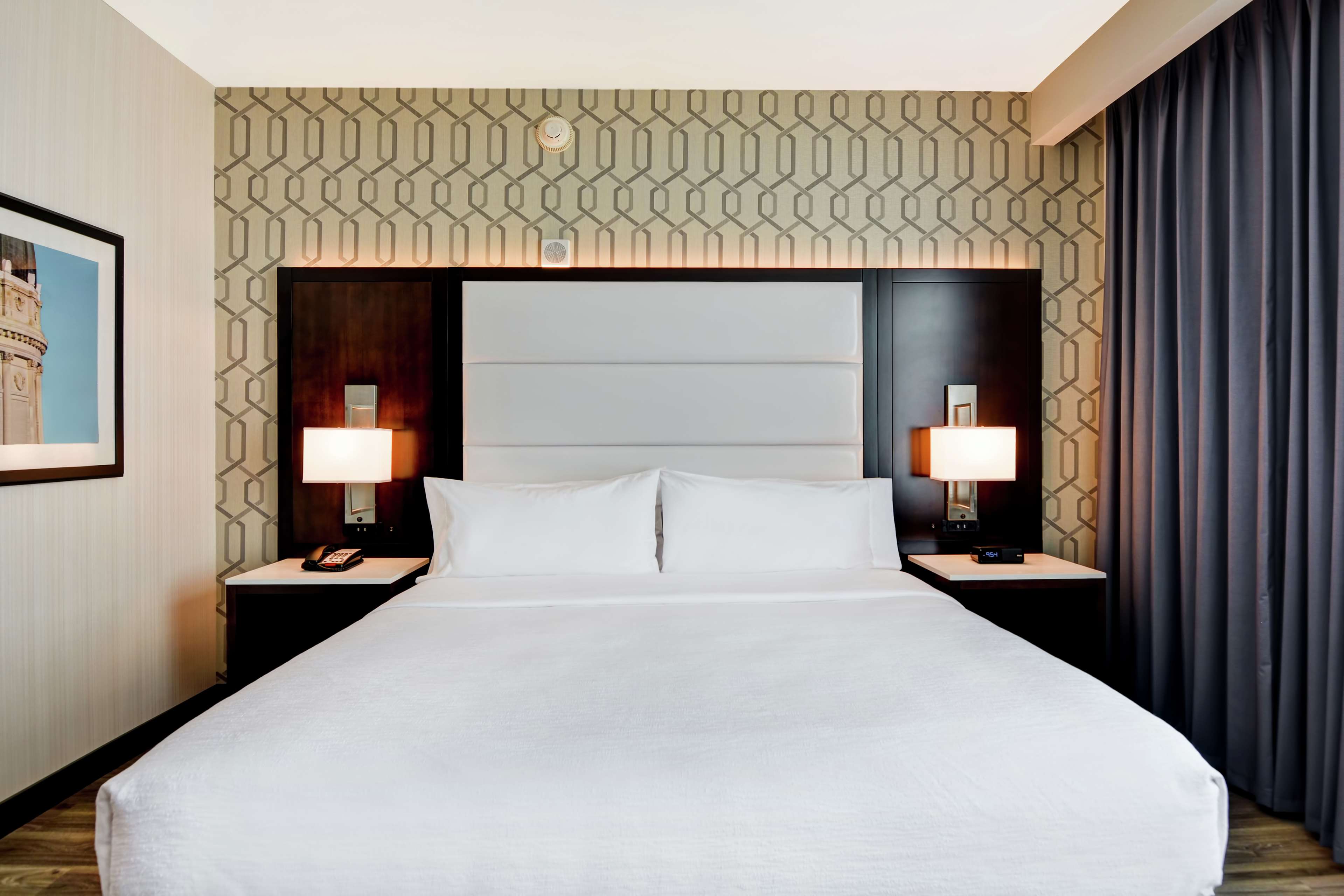 Embassy Suites by Hilton Plainfield Indianapolis Airport Room Type - 1 KING BED ONE ROOM STUDIO