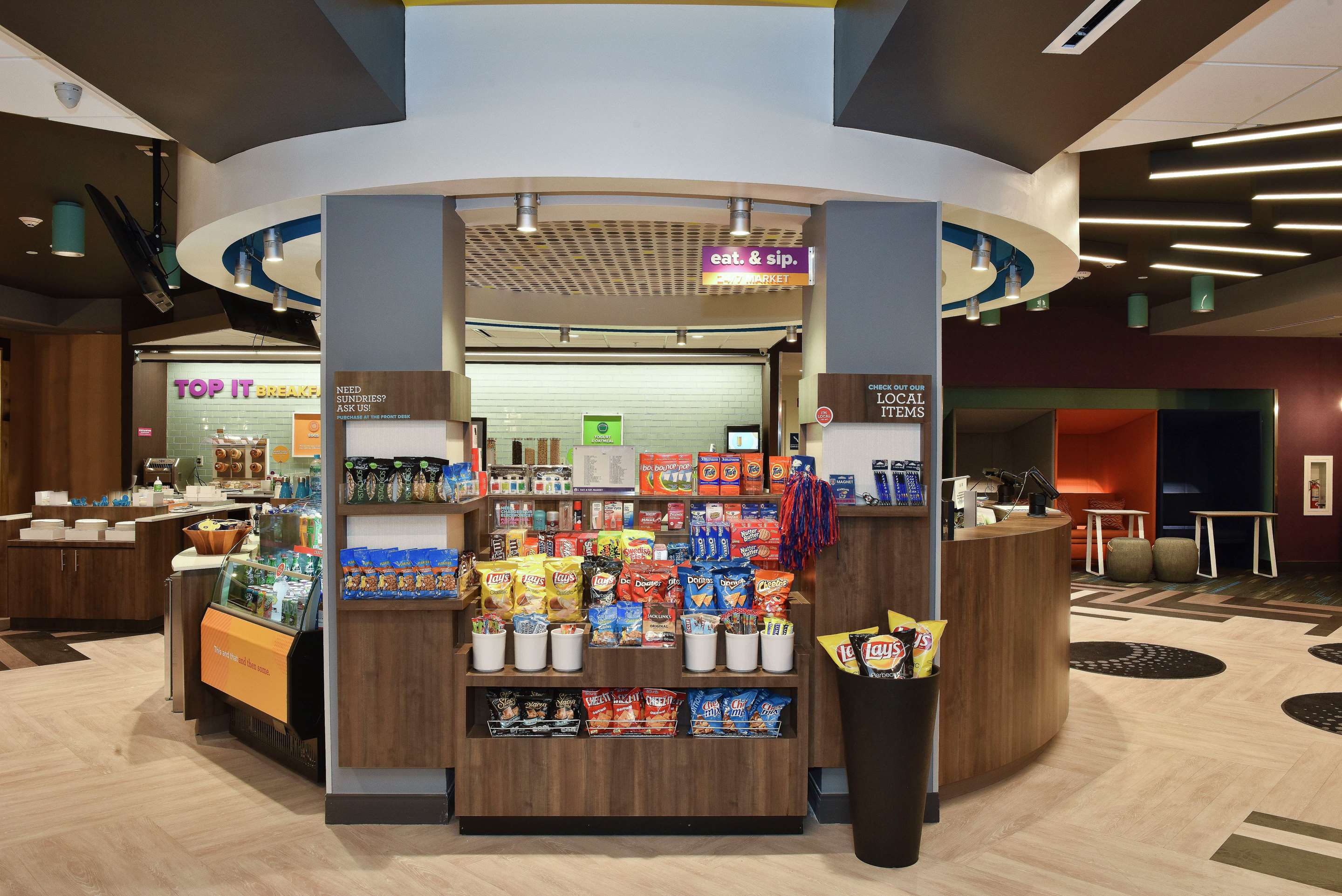 Restaurant | Tru by Hilton Lawrence