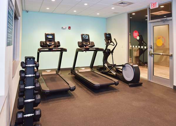 Fitness/ Exercise Room - Tru by Hilton Hotel Lawrence